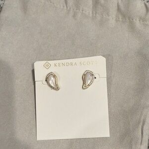 Kendra Scott Gold and Cream Stud Earrings